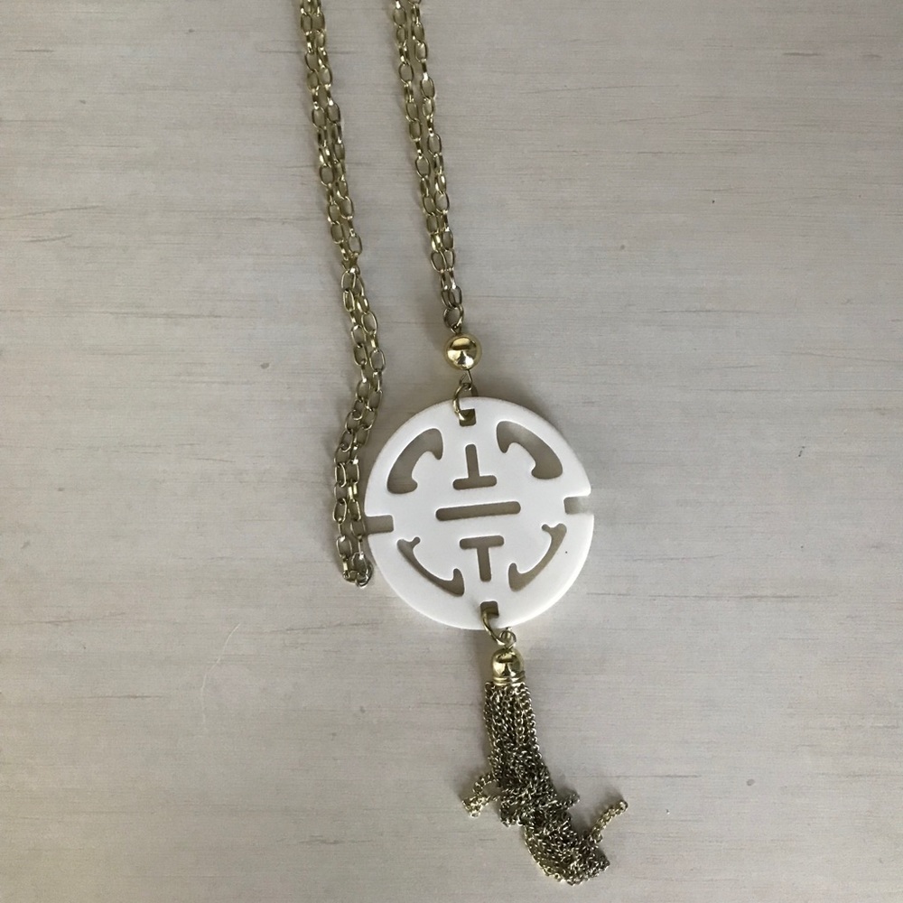 Necklace - Picture 2 of 2